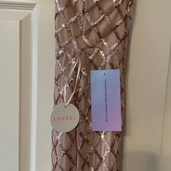 Prom Formal Dress Rose Gold Sequins Long Crossback - Picture 3 of 5